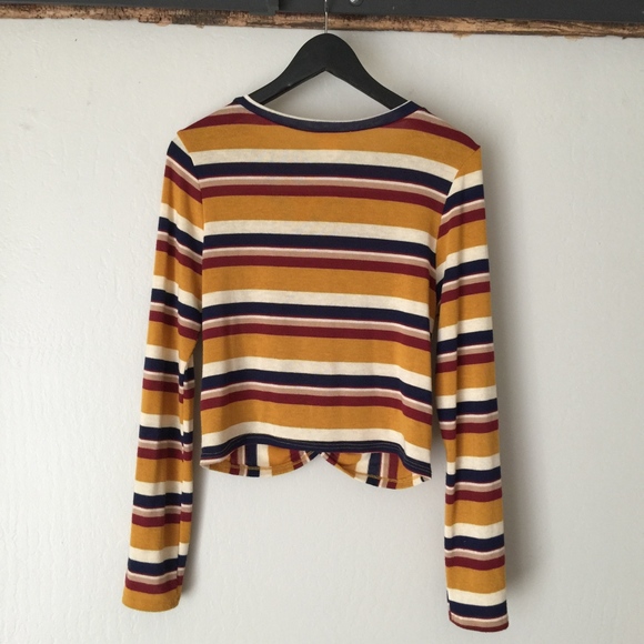 Urban Outfitters Knot Top - Picture 4 of 6